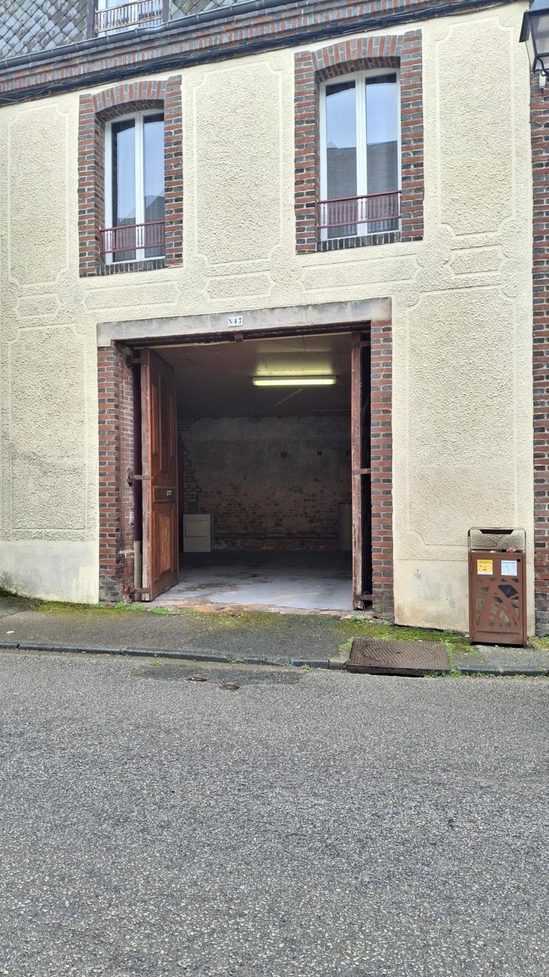 Gite A Sees Avec Garage Prive En Centre Ville Kültér fotó